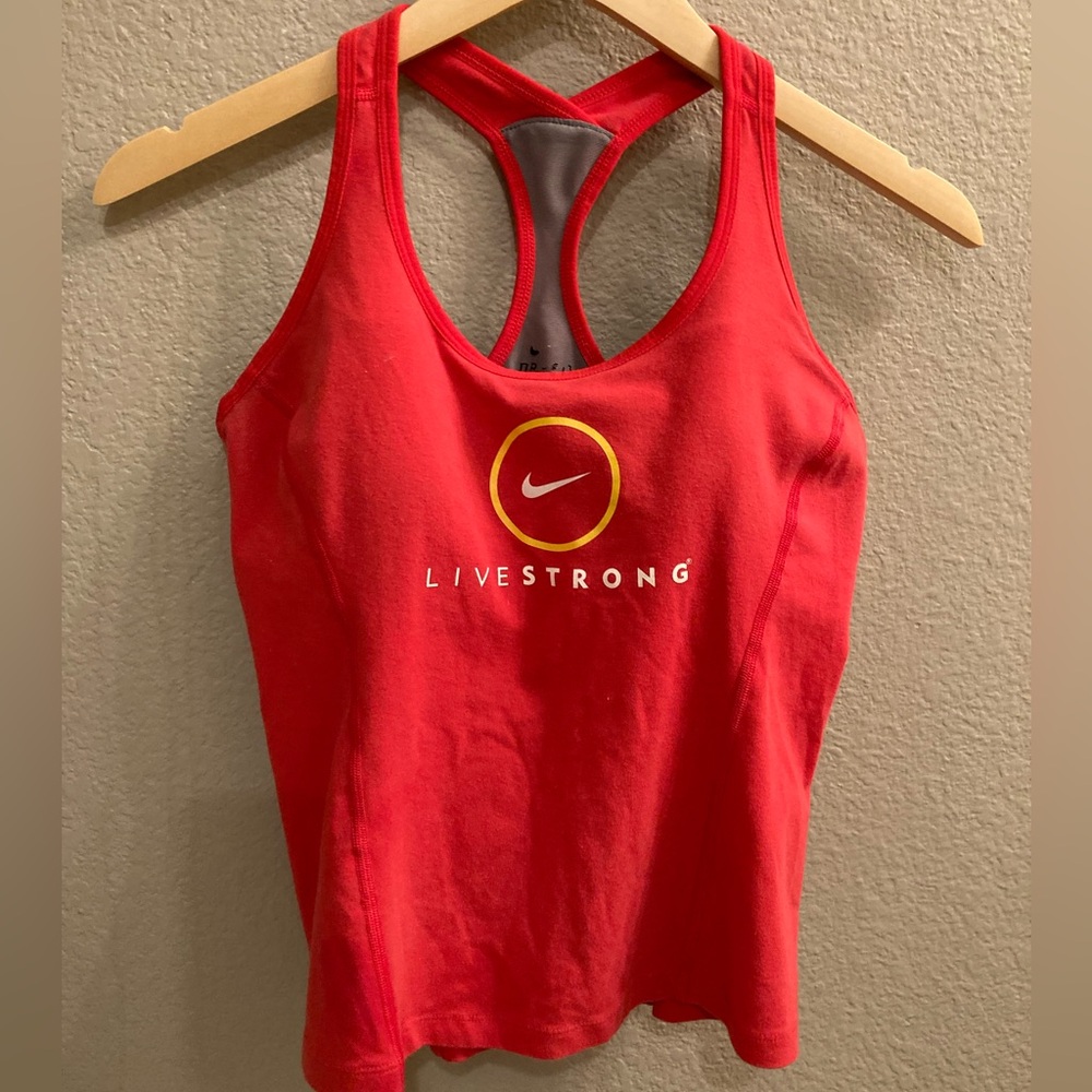 Nike Livestrong women’s workout tank, size large